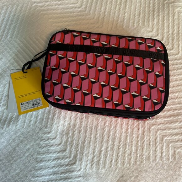 NWT Sold-Out DVFxTarget Travel Bag Collection - Picture 14 of 16